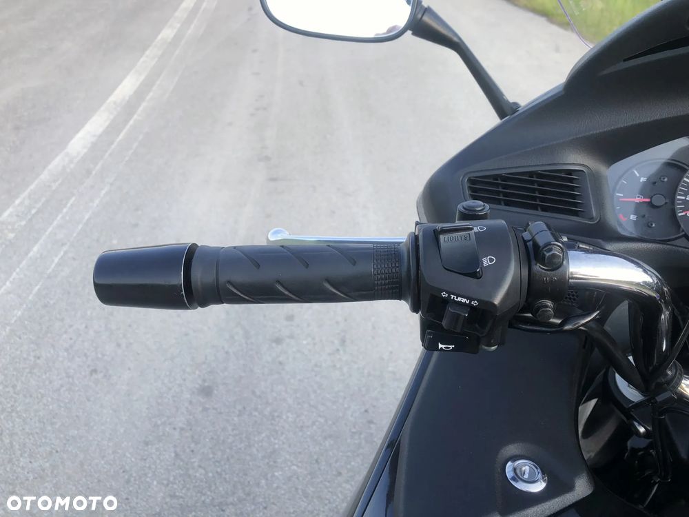 Honda NTV - 18