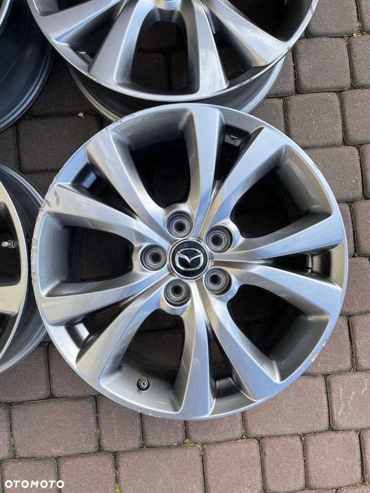 Oryginalne alufelgi Mazda 5x114,3 18 cali CZUJNIKI CX-30 MX - 7