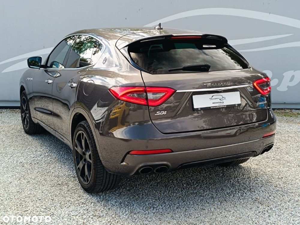 Maserati Levante - 16