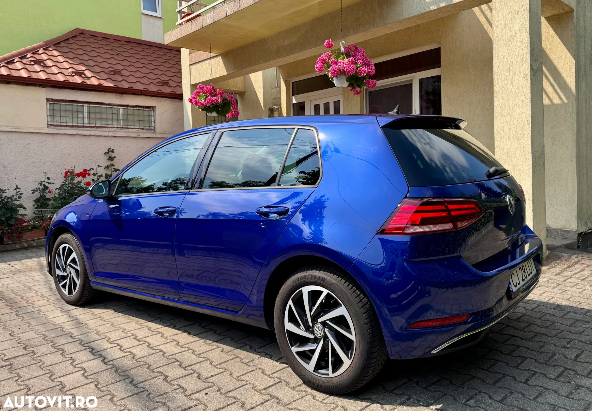 Volkswagen Golf 2.0 TDI DSG Join - 2