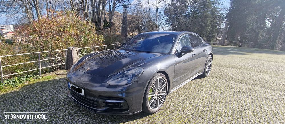 Porsche Panamera 4 E-Hybrid - 2