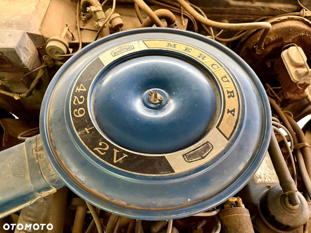 Mercury Marquis - 24