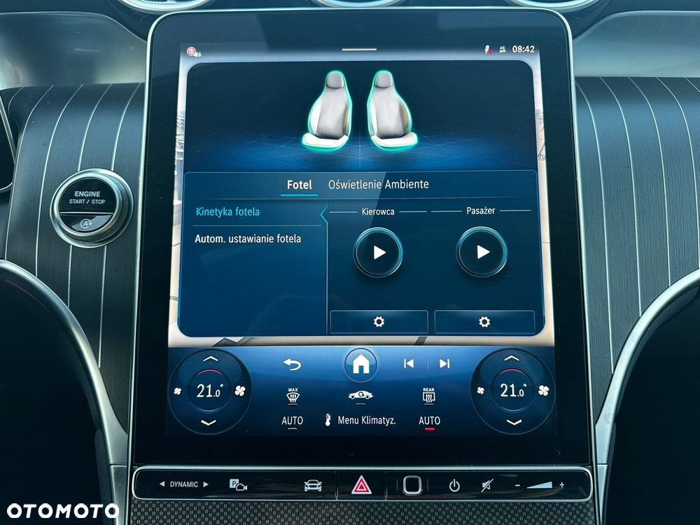 Mercedes-Benz GLC - 24