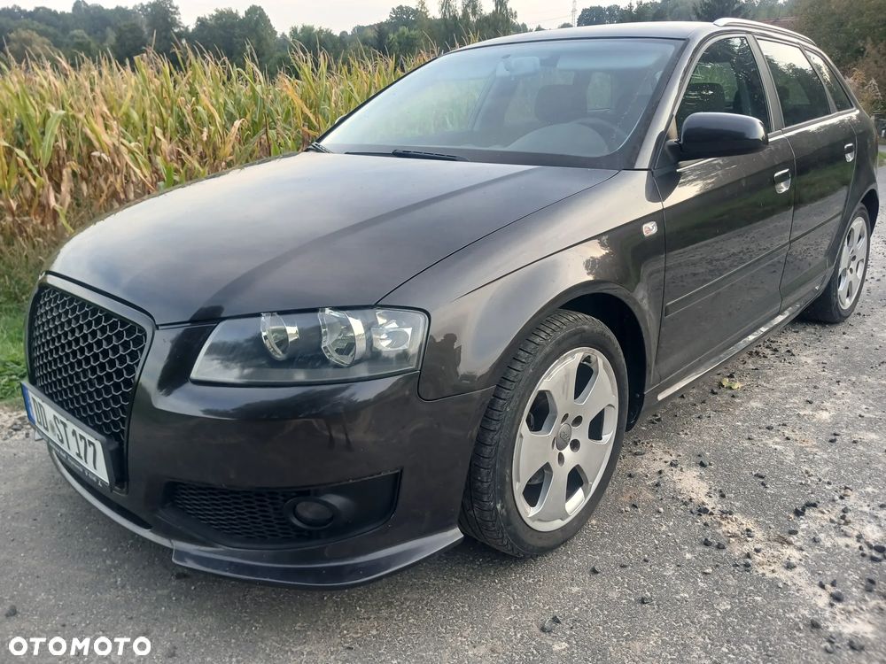 Audi A3 Sportback - 1