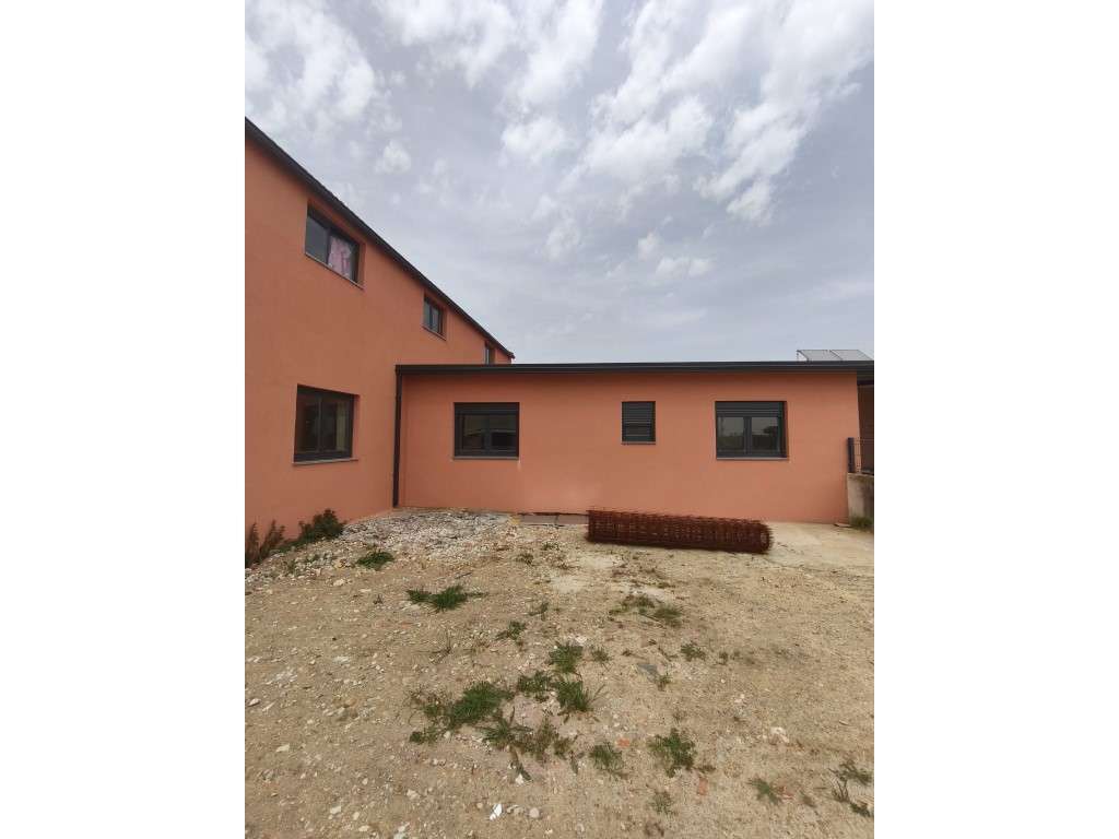 MORADIA T3 P/ ARRENDAMENTO - QUINTAS DO NORTE - Grande imagem: 2/15