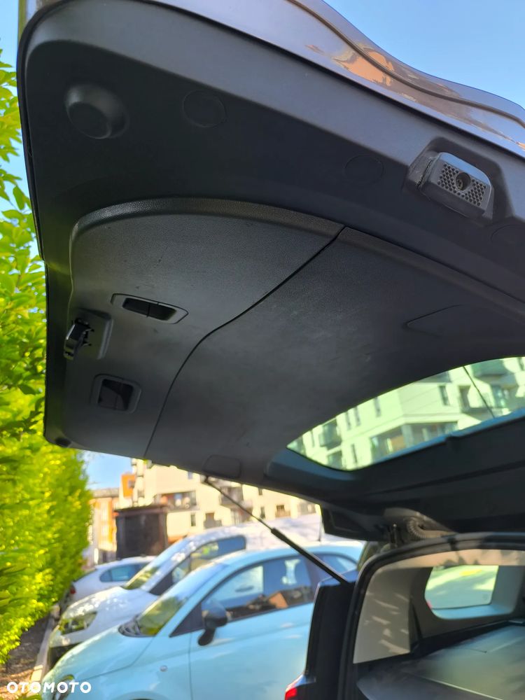 Renault Scenic Energy dCi 130 Start & Stop Euro 6 Bose Edition - 17