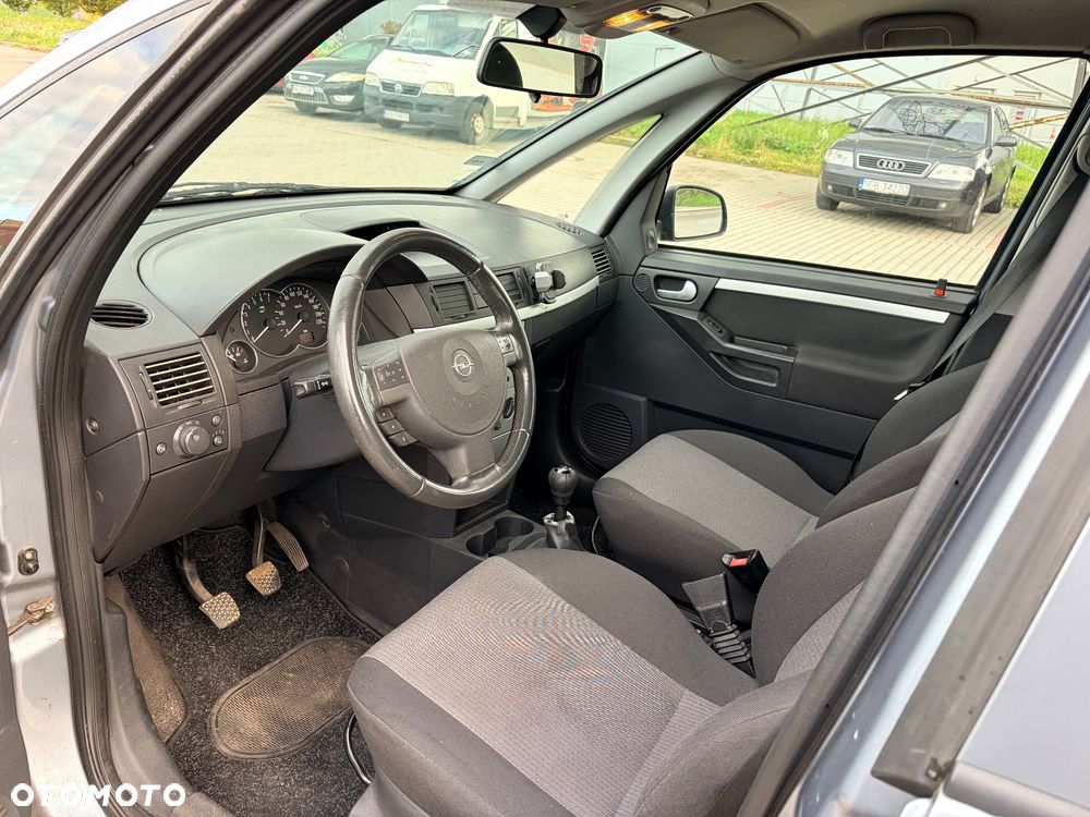 Opel Meriva - 9