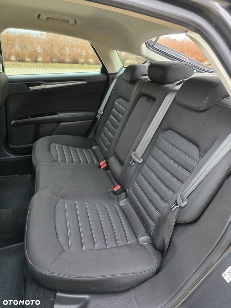 Ford Mondeo 2.0 TDCi Trend - 10