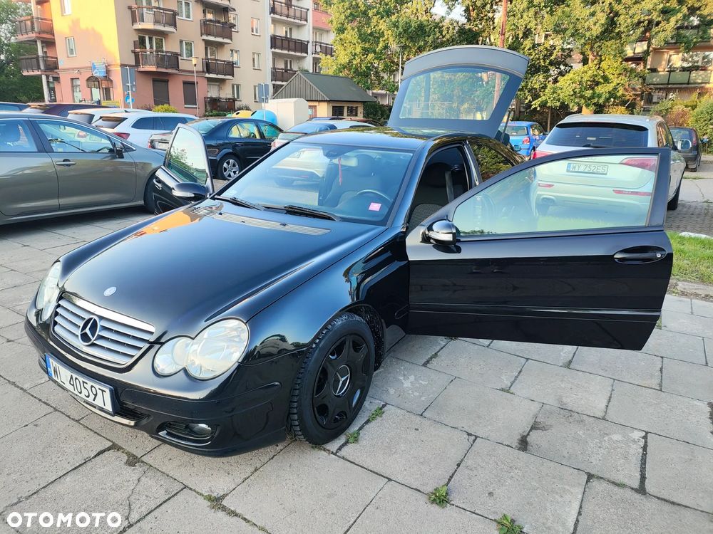 Mercedes-Benz Klasa C 200 Kompressor - 3