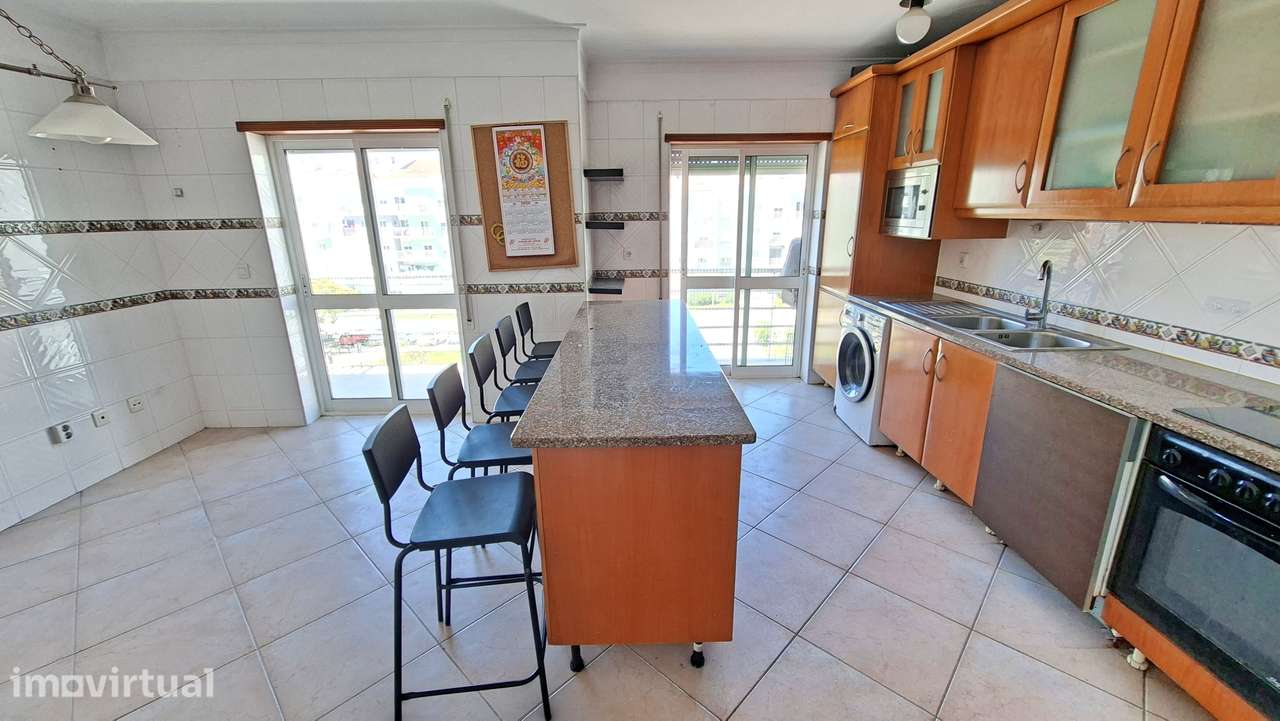 Apartamento T2+1 com 209m2 , garagem no Montijo - Grande imagem: 5/18