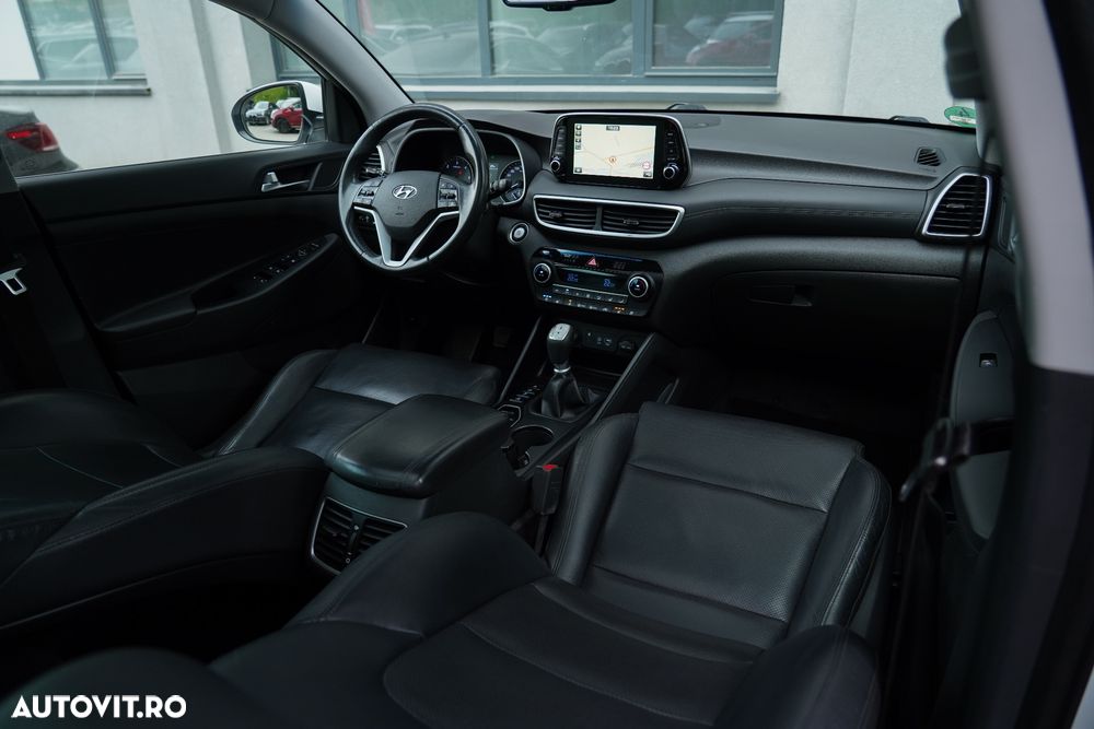Hyundai Tucson blue 2.0 CRDi 4WD Premium - 18