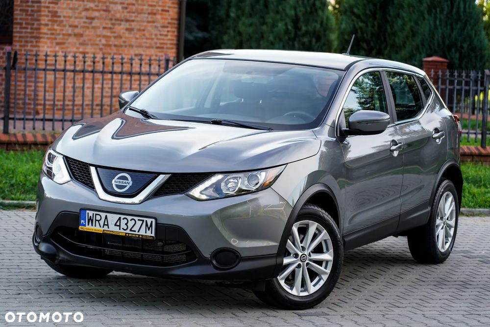 Nissan Qashqai - 1
