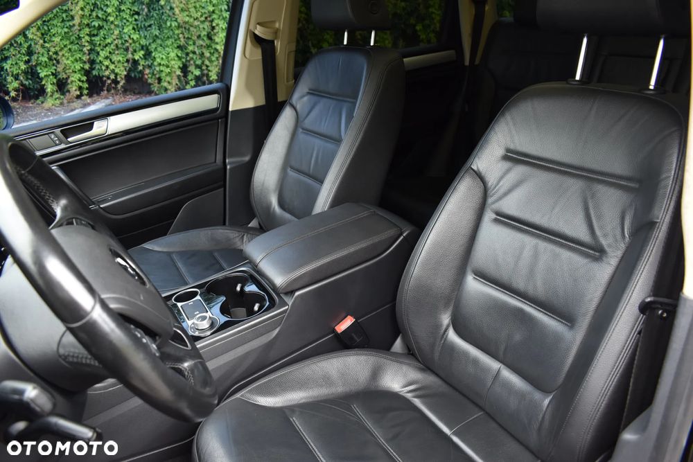 Volkswagen Touareg 3.0 V6 TDI BMT - 12