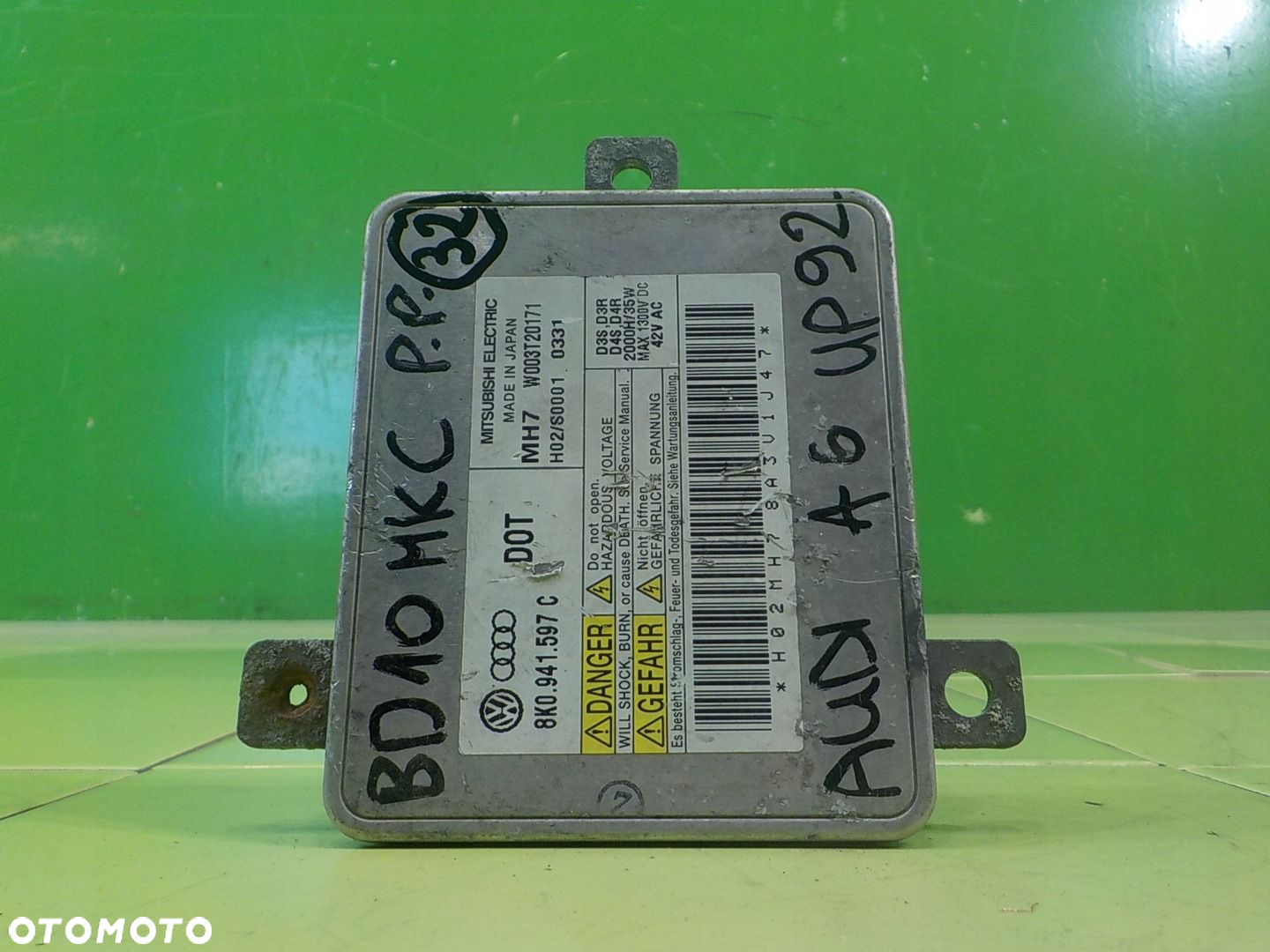 AUDI A6 C6 2.0 TDI AUT 10r SEDAN 4D przetwornica prawa przod 8K0941597C - 2