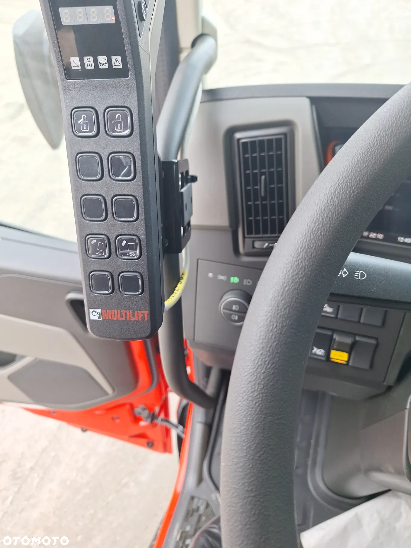 Volvo FM 84 TR - 10