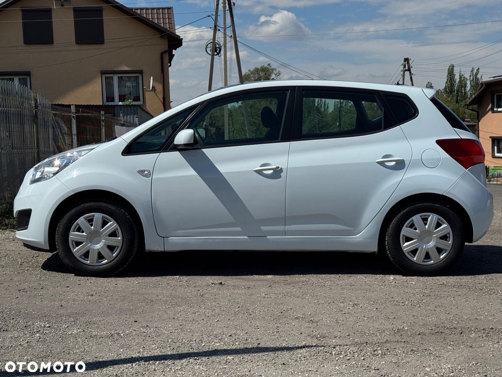 Kia Venga 1.4 M - 11