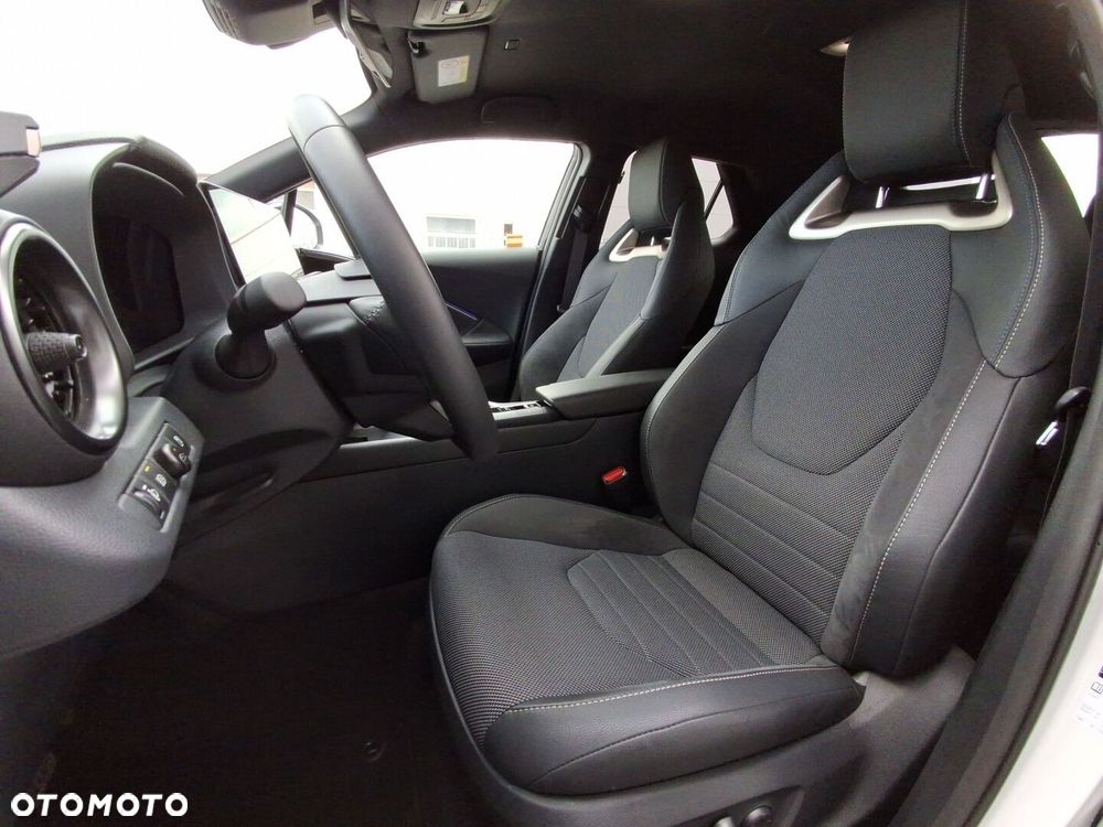 Toyota C-HR 1.8 Hybrid Executive - 18