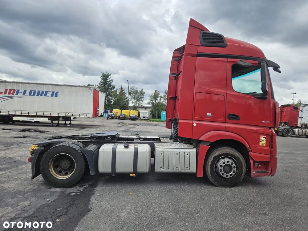 Mercedes-Benz ACTROS - 7