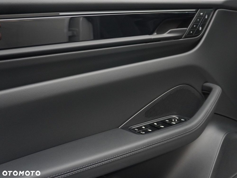 Porsche Macan 4 100kWh - 30