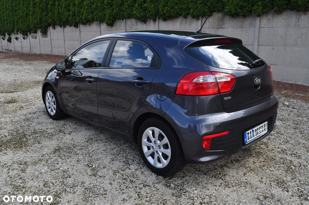 Kia Rio 1.2 Attract - 7