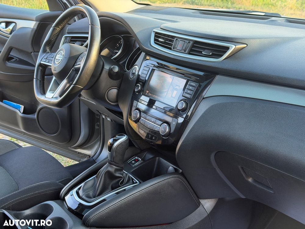 Nissan Qashqai 1.3 157CP 2WD DCT N-Connecta - 14