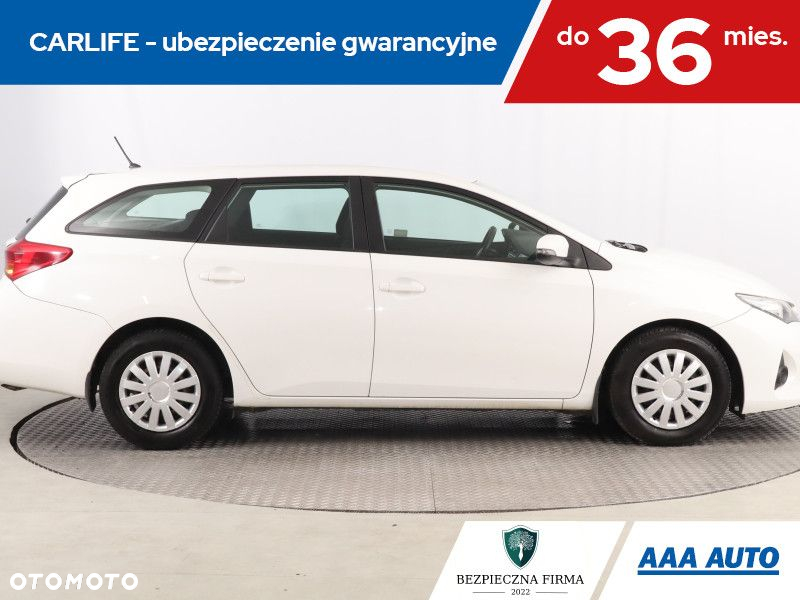 Toyota Auris - 7