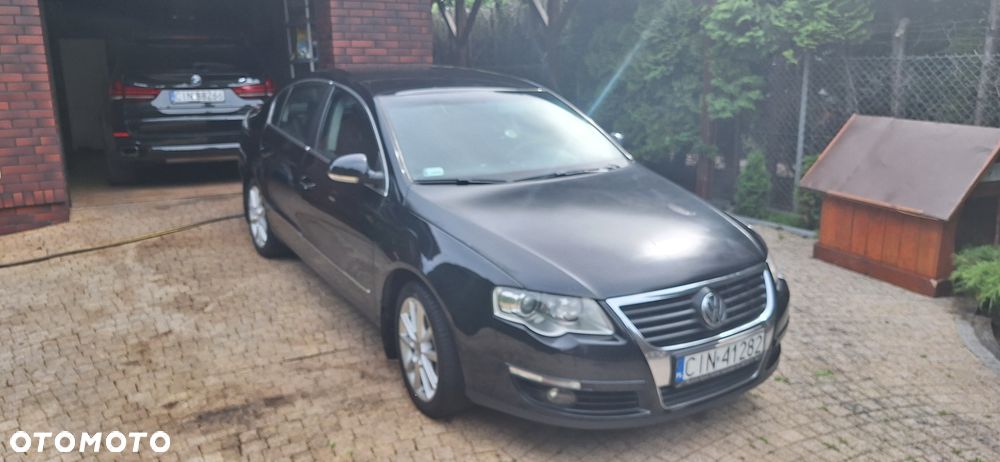 Volkswagen Passat 2.0 TDI DPF Comfortline DSG - 1