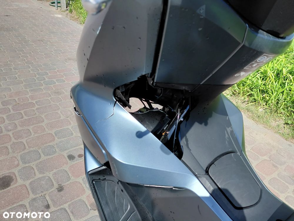 Honda PCX - 11