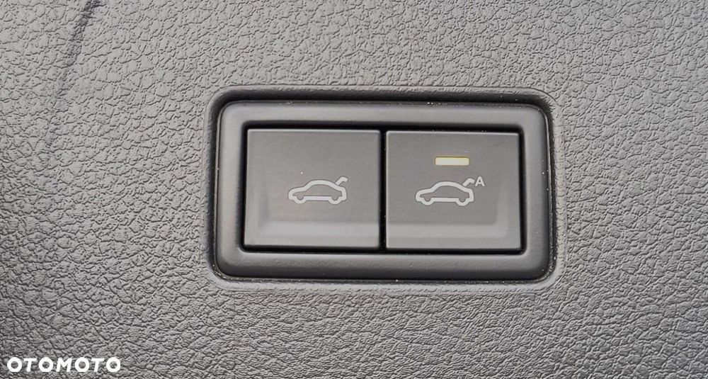 Volkswagen Passat 1.5 TSI EVO Business DSG - 26