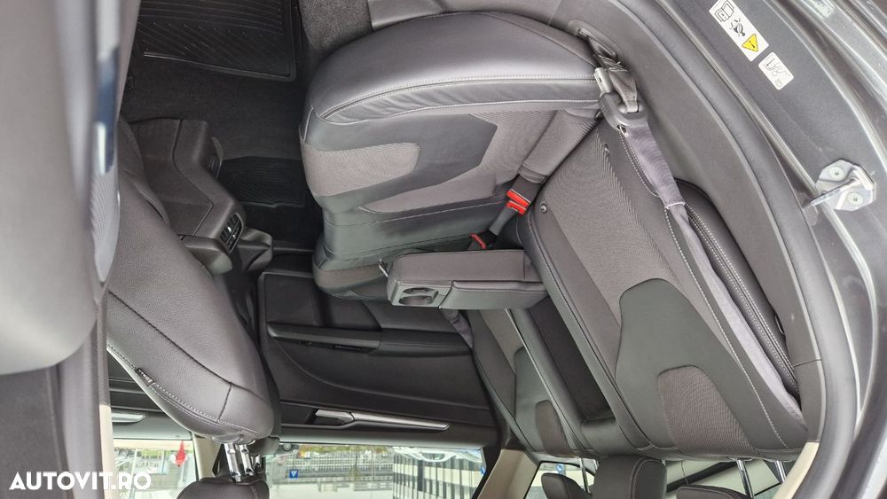 Ford Mondeo 2.0 TDCi Powershift Titanium - 16