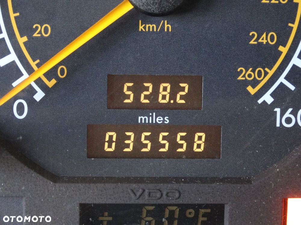 Mercedes-Benz SL - 22