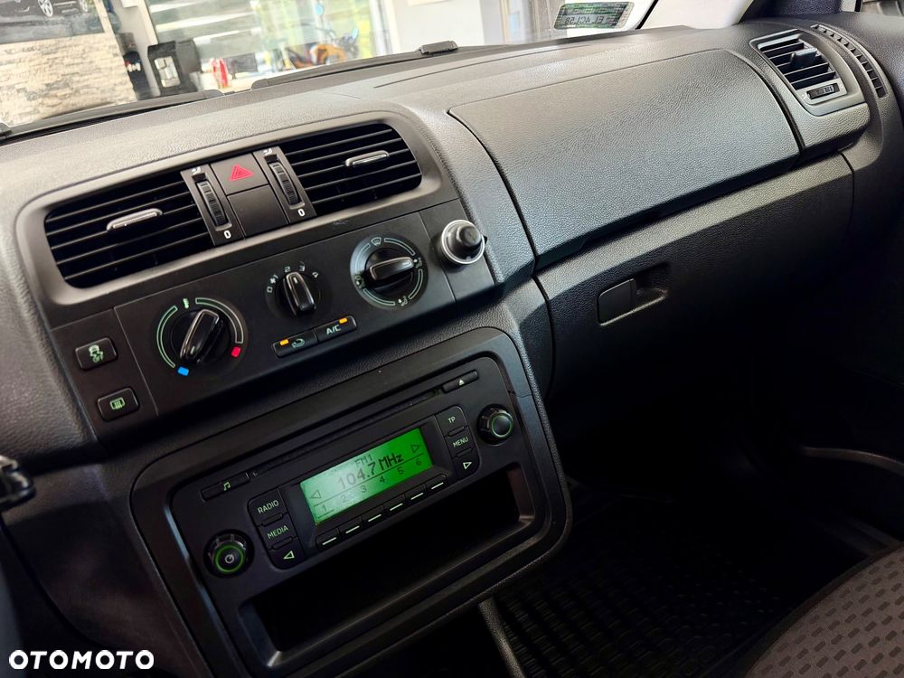 Skoda Fabia - 12