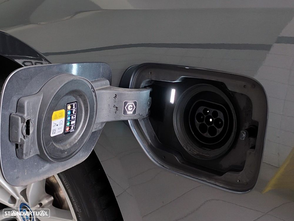 BMW 330 e Corporate Edition Auto - 21
