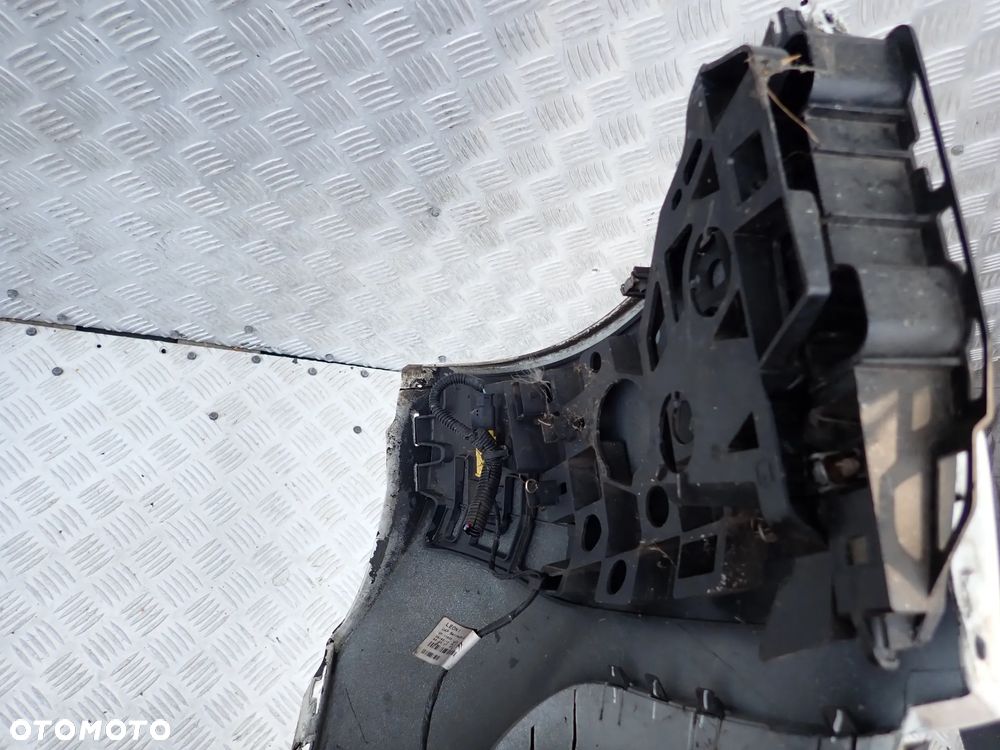 ZDERZAK PRZÓD PEUGEOT 3008 BIAŁY - 4