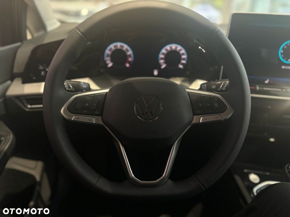 Volkswagen Golf - 14