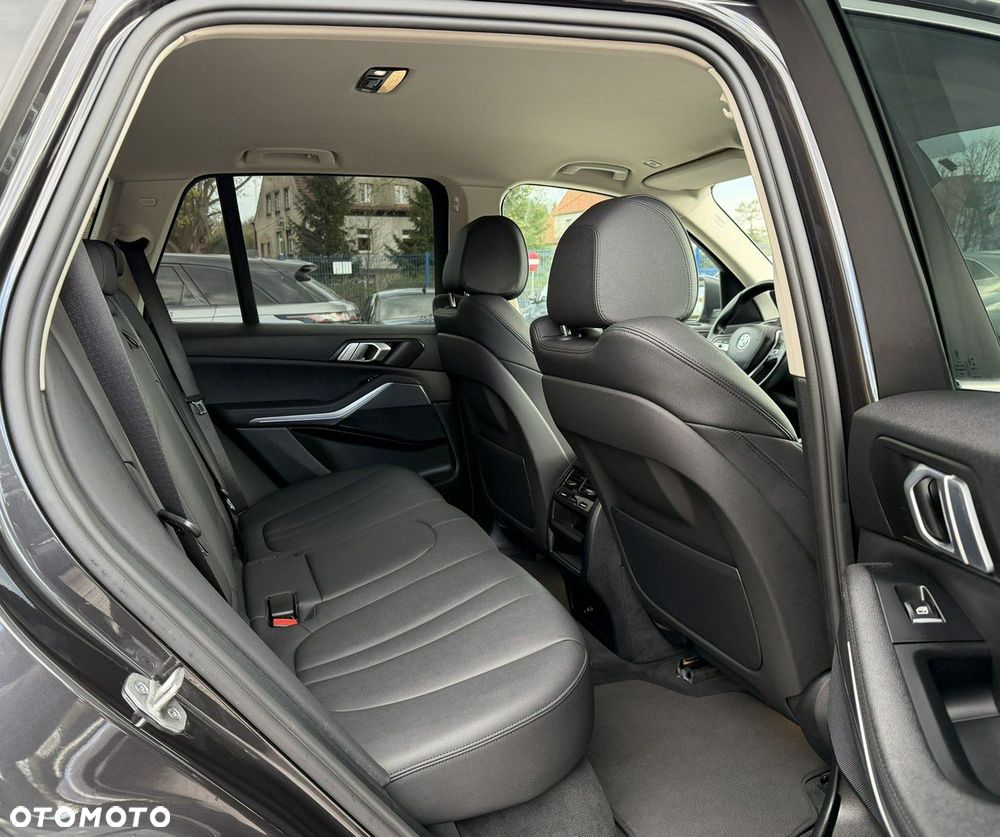 BMW X5 xDrive25d - 13