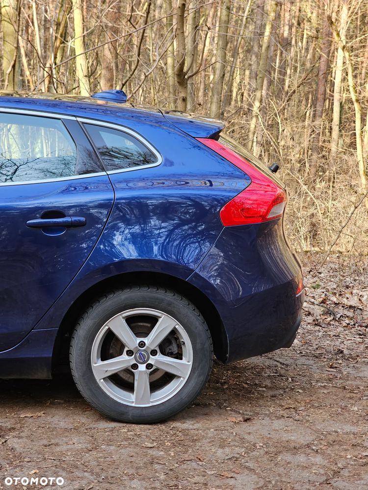 Volvo V40 D4 Ocean Race - 7
