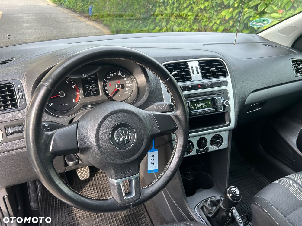 Volkswagen Polo 1.2 MATCH - 24