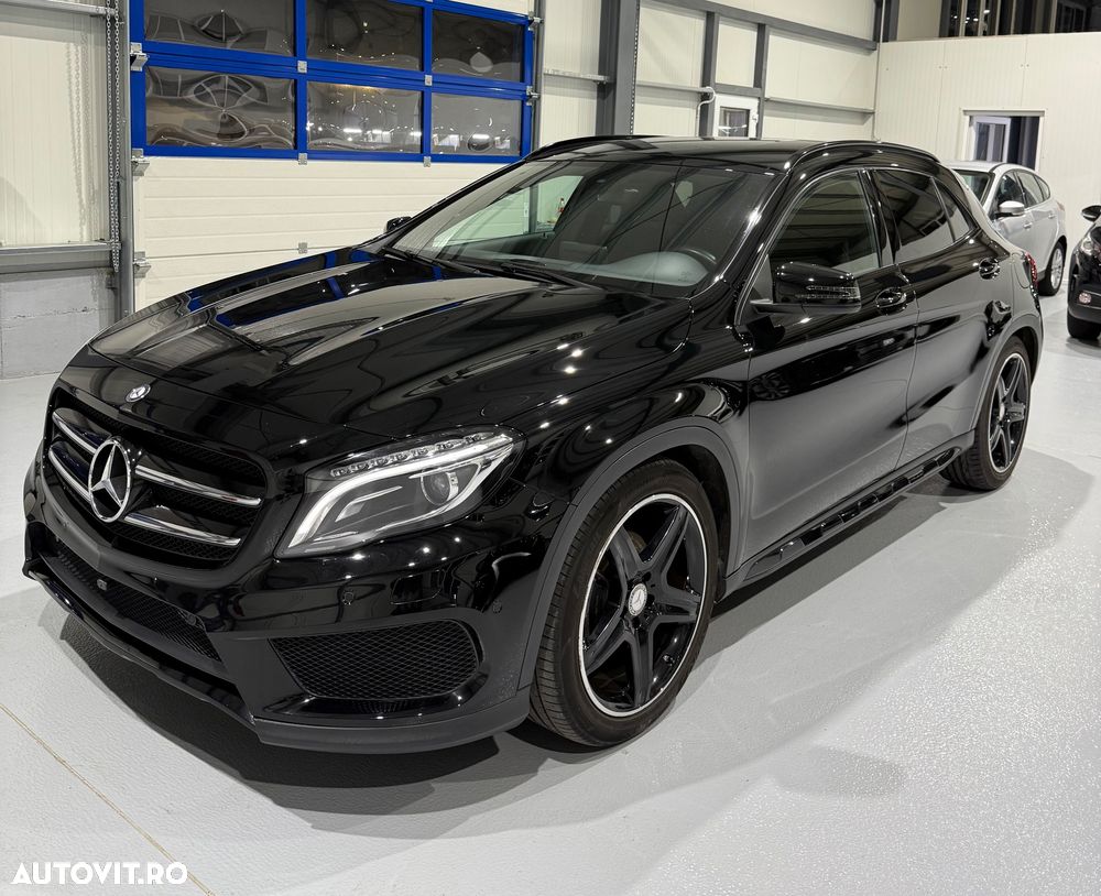 Mercedes-Benz GLA 200 7G-DCT AMG Line - 1