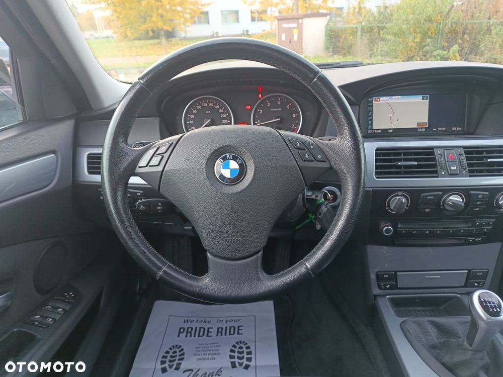 BMW Seria 5 520i Edition Sport - 13