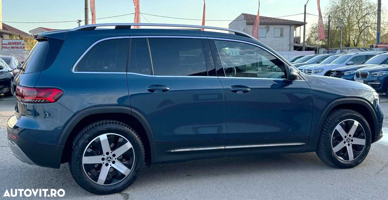 Mercedes-Benz GLB - 9