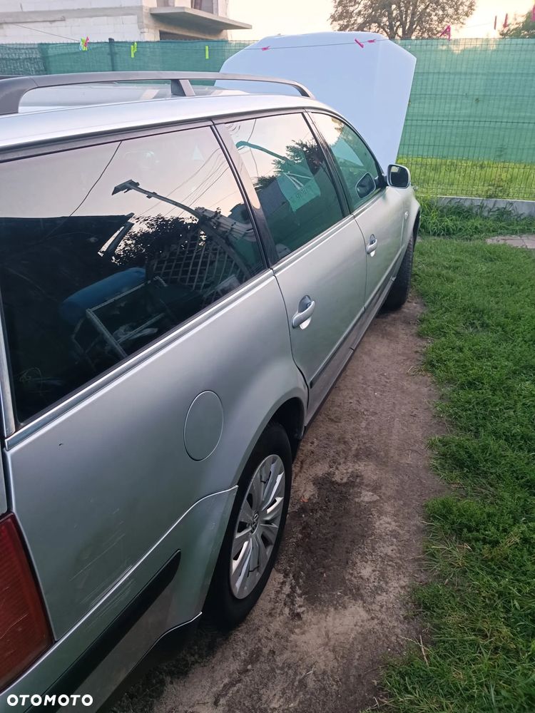 Volkswagen Passat 1.9 TDI Basis - 30