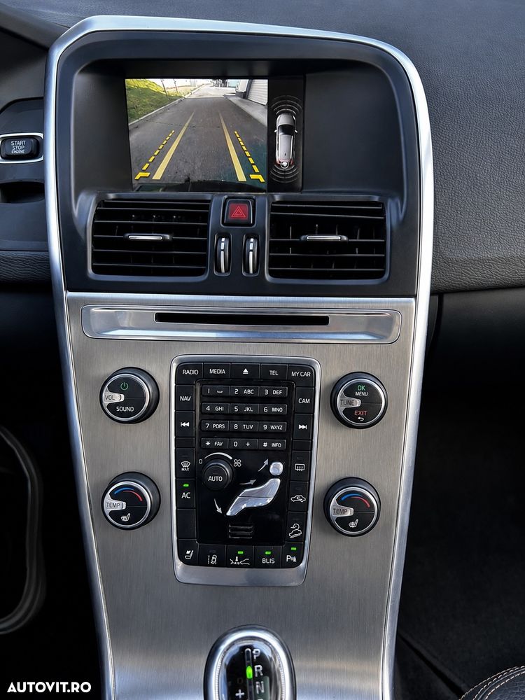 Volvo XC 60 - 8