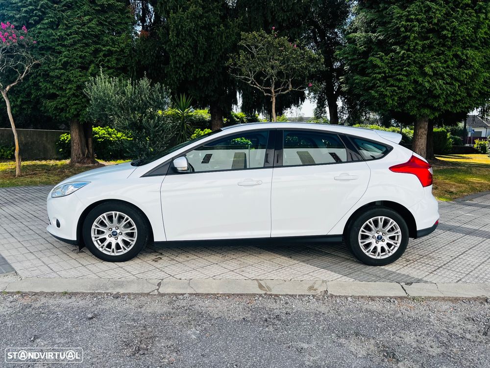 Ford Focus 1.0 SCTi Titanium - 2