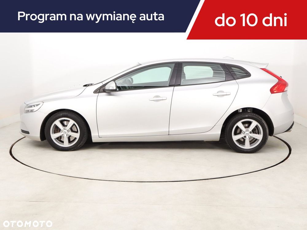 Volvo V40 - 4