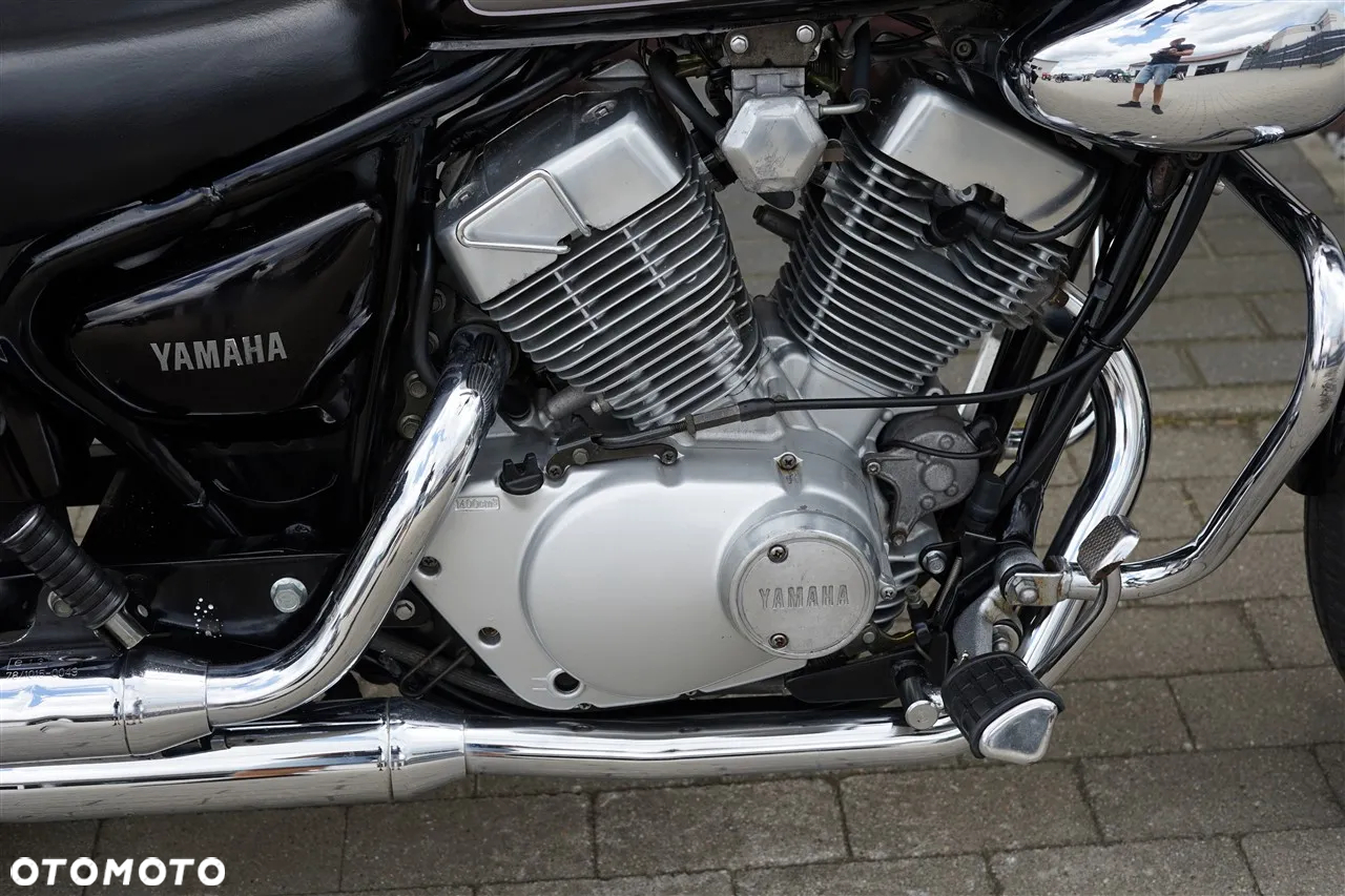 Yamaha XV - 11