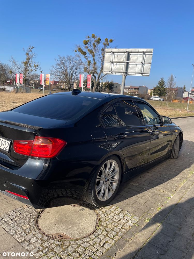 BMW Seria 3 320d - 5