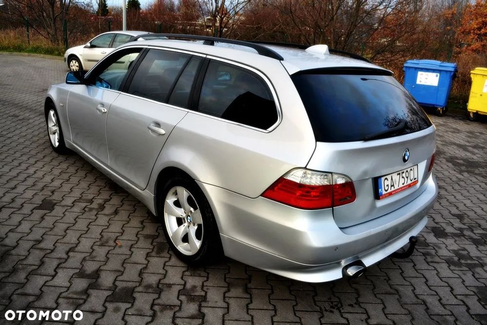 BMW Seria 5 520d - 12