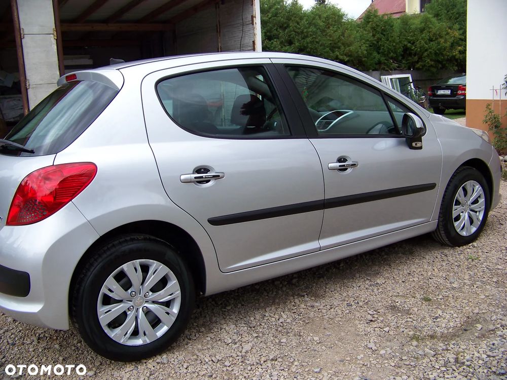 Peugeot 207 1.4 Trendy - 7