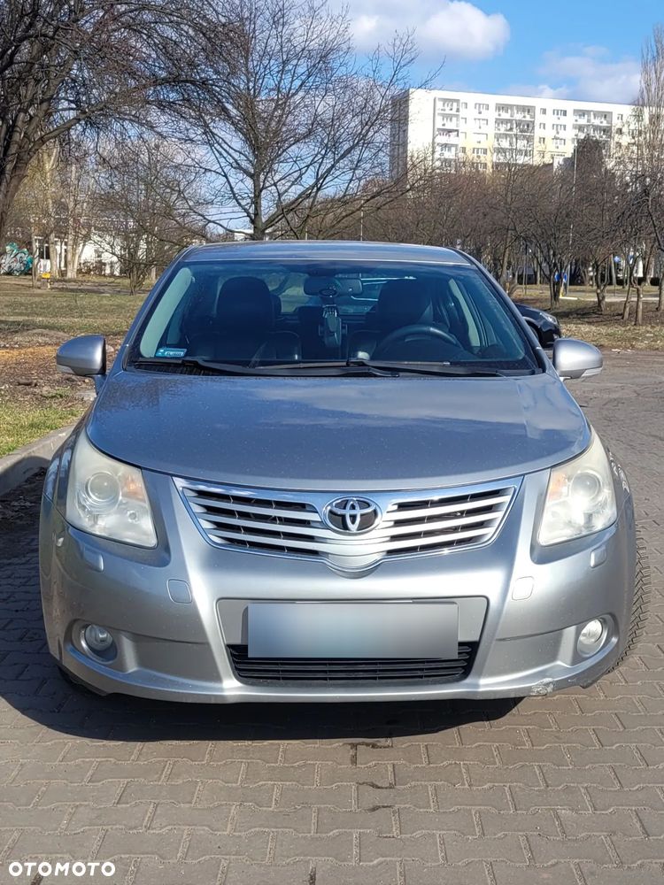 Toyota Avensis 2.0 Style MS - 3